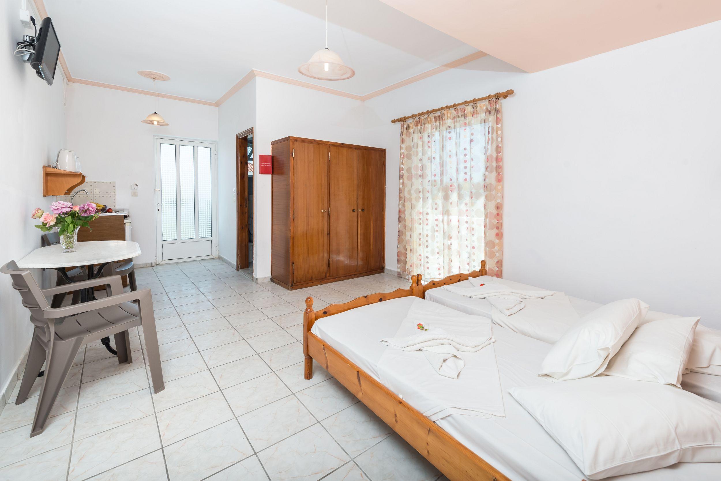 Athina Apartments Zakynthos Exterior photo