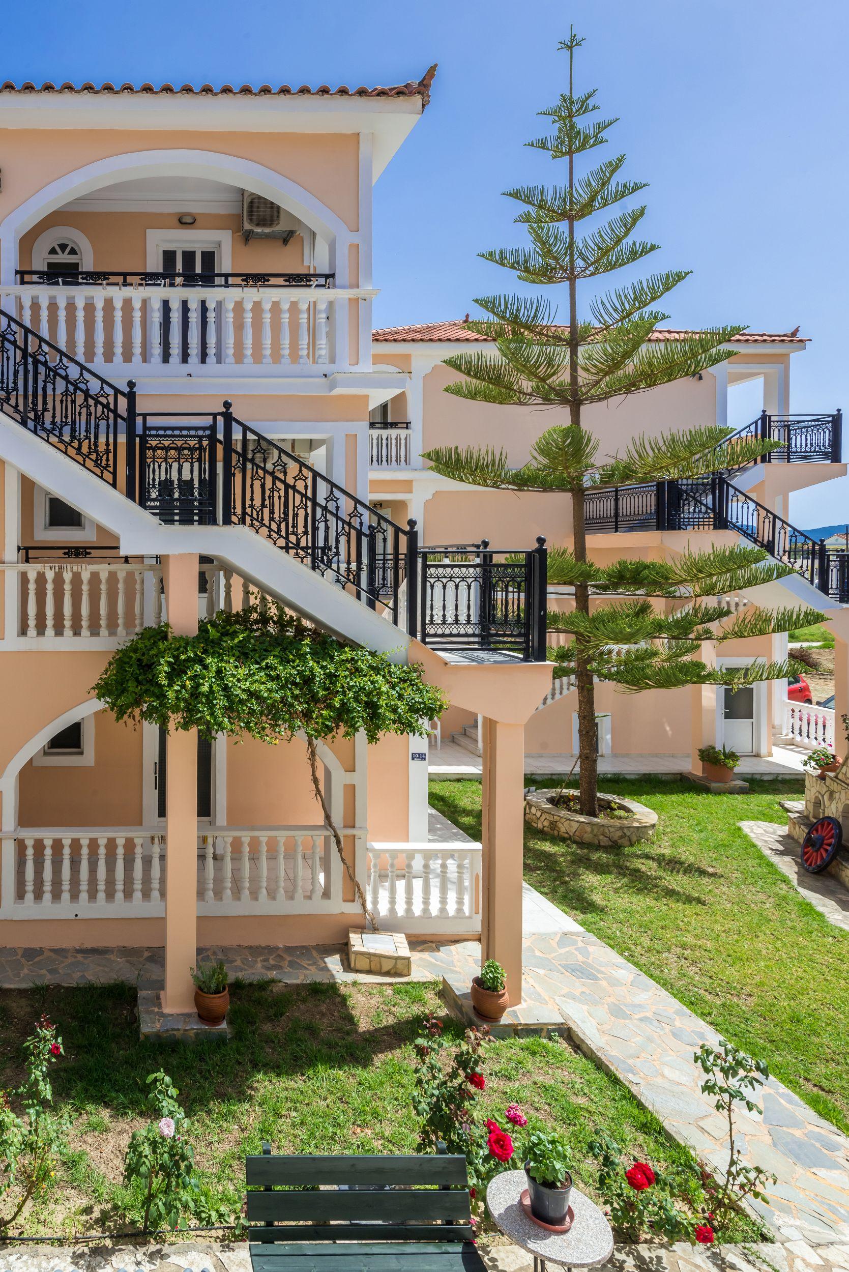 Athina Apartments Zakynthos Exterior photo