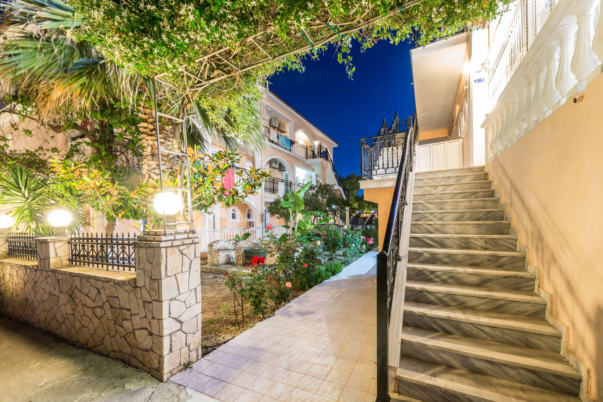 Athina Apartments Zakynthos Exterior photo