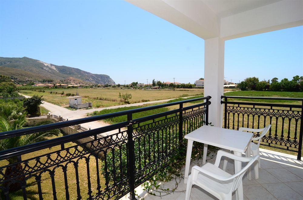 Athina Apartments Zakynthos Exterior photo