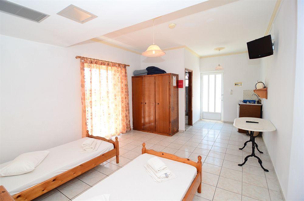 Athina Apartments Zakynthos Exterior photo