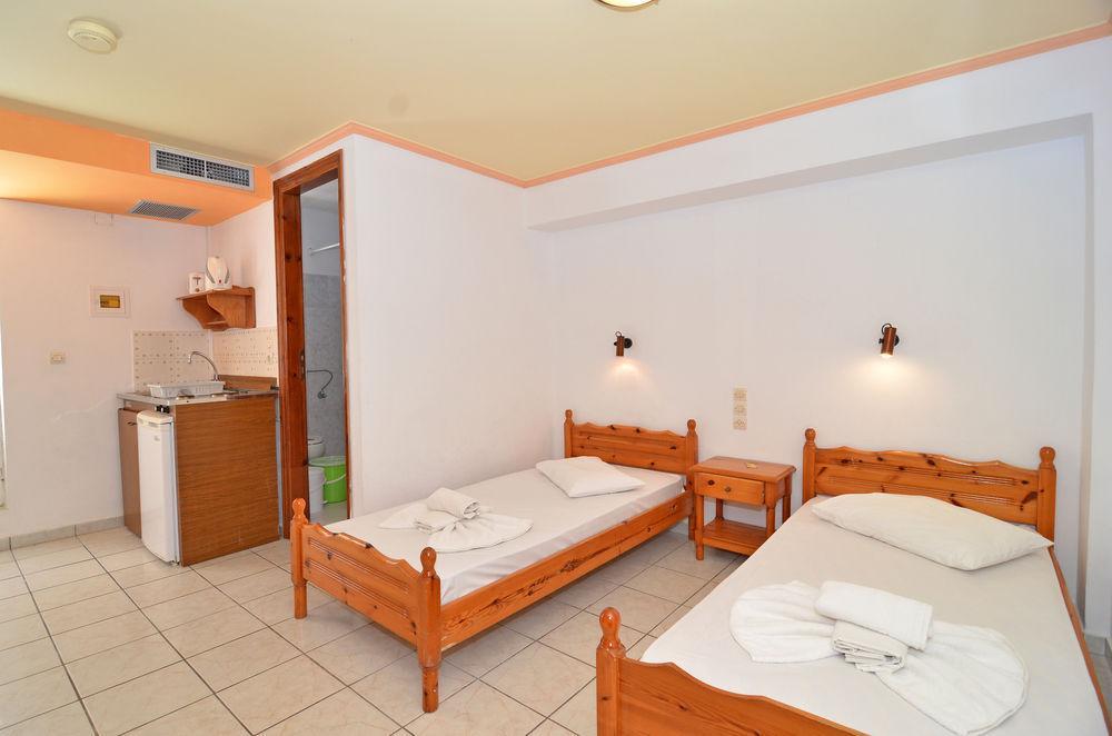 Athina Apartments Zakynthos Exterior photo